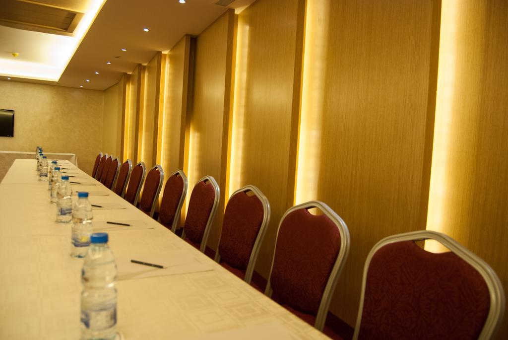 Elite Hotel & Spa Beirut Exterior foto